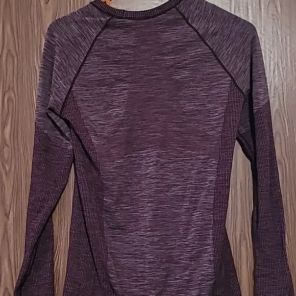 Women Lululemon 💎 Purple Long Sleeve Top - Picture 4 of 5